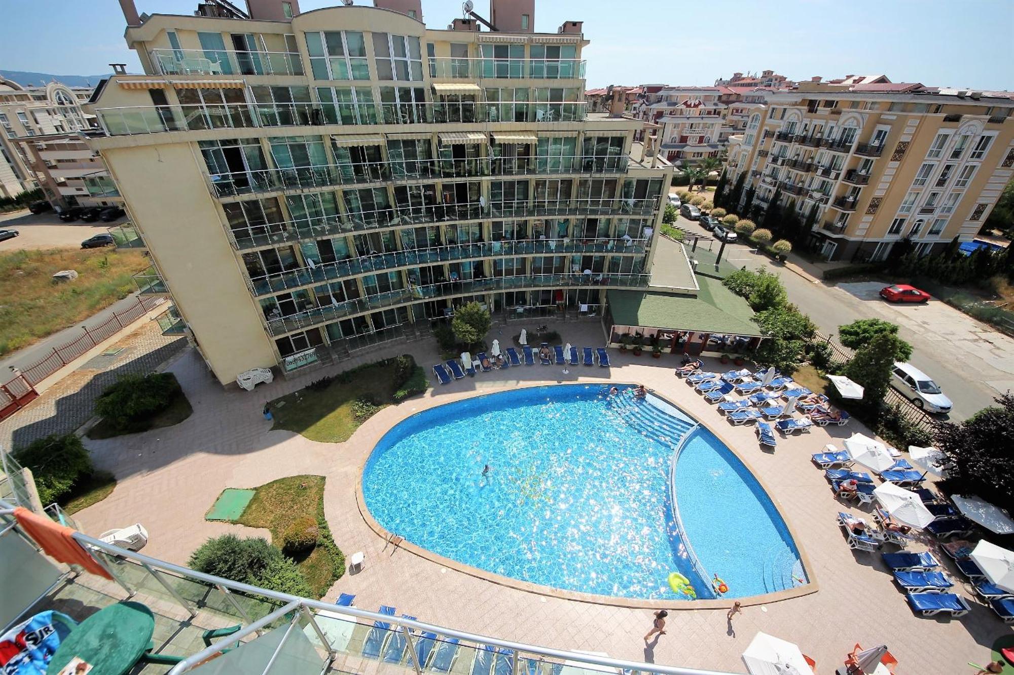 Julia Family - Menada Apartments 阳光海滩 外观 照片