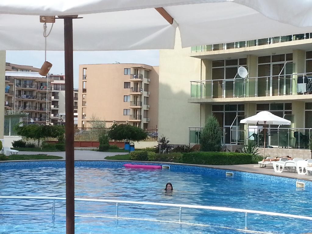 Julia Family - Menada Apartments 阳光海滩 外观 照片