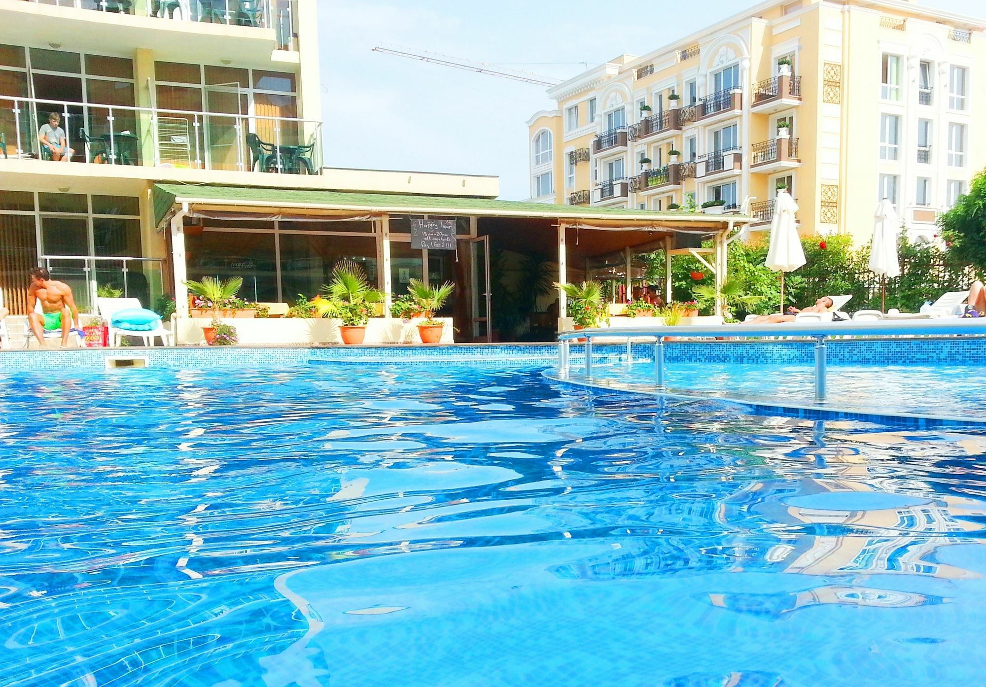 Julia Family - Menada Apartments 阳光海滩 外观 照片